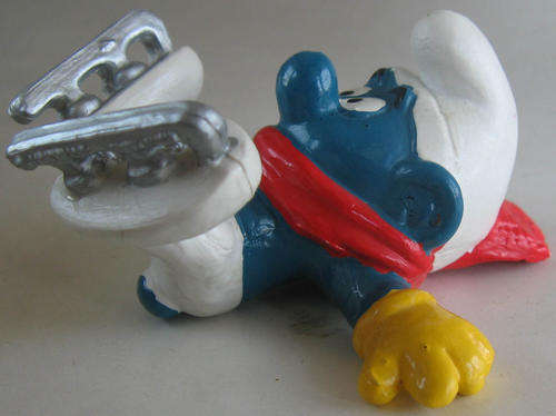 ICE SKATING SMURF 1978 SMURFS - Smurfs Peyo Schleich vintage collectable toy FIGURE