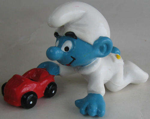 BABY BOY SMURF 1980's SMURFS - Peyo Schleich vintage collectable toy FIGURE