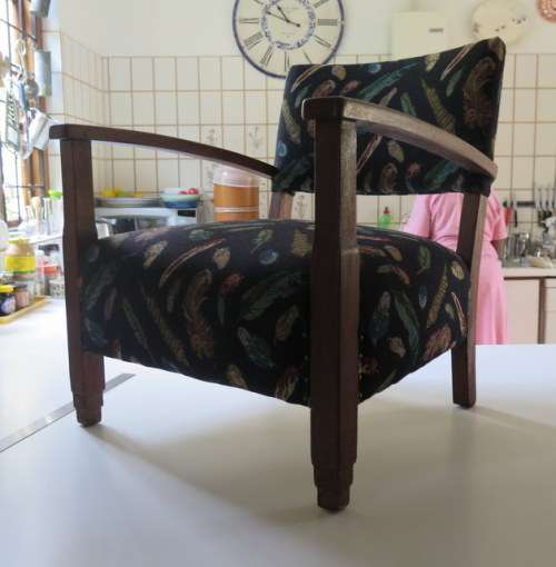 Armchair//Retro Armchair