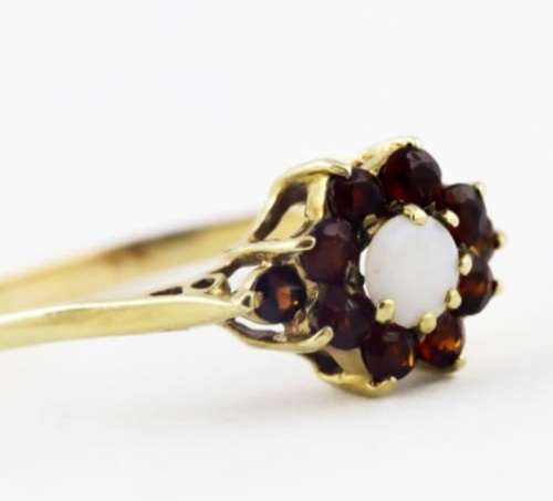 DAINTY VINTAGE ENGLISH GARNET AND OPAL 9CT YELLOW GOLD RING