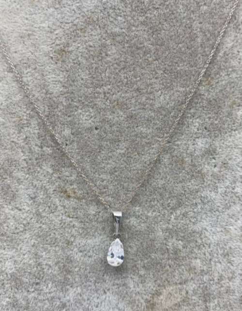 9CT White Gold Teardrop Pendant