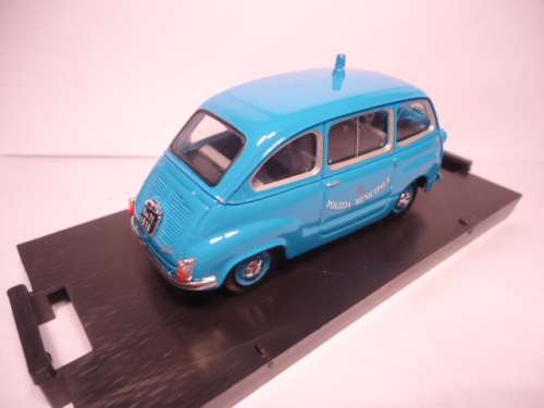 Brumm # R 457 - Fiat 600D Multipla - Polizia Municipale Roma 1964