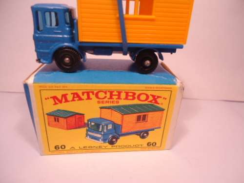 Matchbox Regular Wheels - # 60B - Leyland Truck with Site Office - BPW
