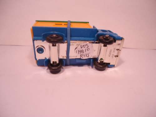Matchbox Regular Wheels - # 60B - Leyland Truck with Site Office - BPW