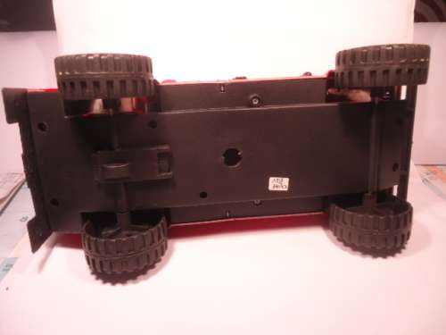 Plastic - 1/18 scale - Land Rover - Defender 130