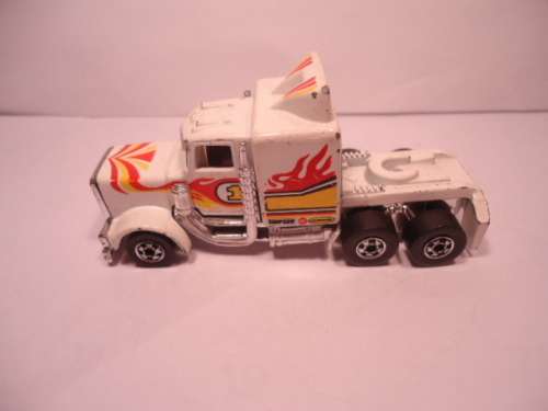 Hotwheels - # 3921 - 1982 - Long Shot Semi Truck - Made in Hong Kong