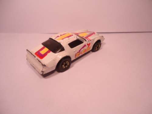 Hotwheels - # 5182 - 1988 - Camaro Z-28 - Golden hubs  - made in Malaysia