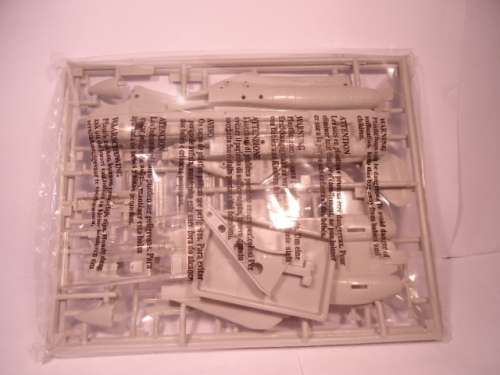 Hobby Model Kits - F-14 Tomcat - Plastic - Sealed - # 2587