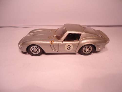 Solido - # 4507 - Ferrari 250GT - 1963 - # 3