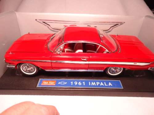 Sunstar - 1961 Chectolet Impala SS 409 - #2100