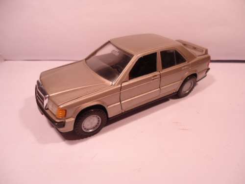 NZG - Mercedes Benz 190E 2.3-16 - 1/35 - No Macot - # 254