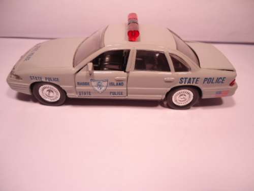 Road Champs - Ford Crown Victoria -  Rhode Island State Police