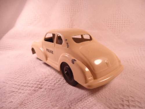 London Toys - Oldsmobile Coupe - Police - Restoration
