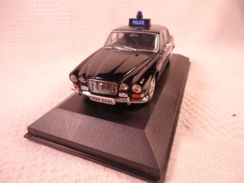 Vanguards - Jaguar XJ6 Series 1 Dumfries and Galoway Traffic Patrol Car - # VA08613
