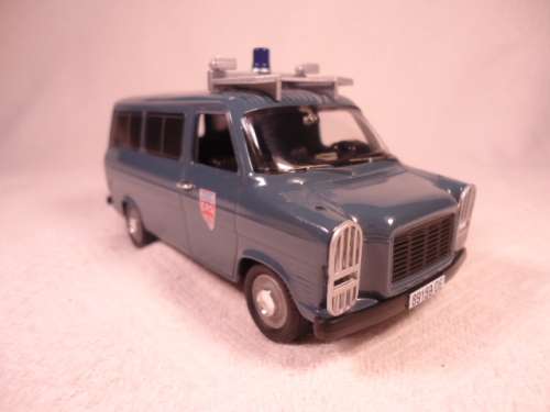 Vanguards - MKI Ford Transit Minibus CRS France - # VA06608