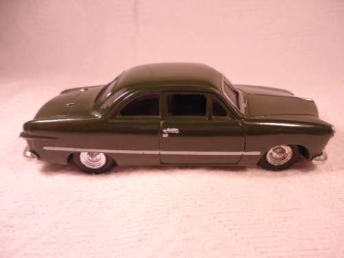 Ertl - 1949 FORD COUPE - # 2803