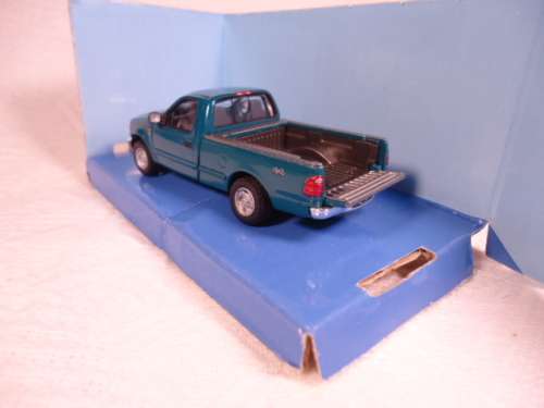 Cararama - Ford F-15Q