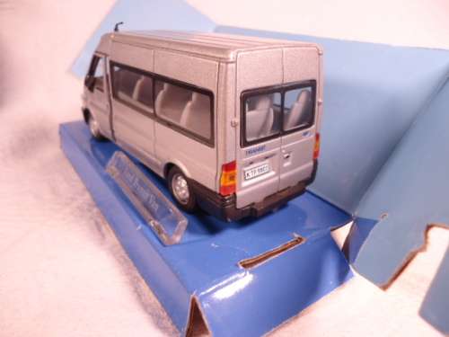 Cararama - Ford Transit Van