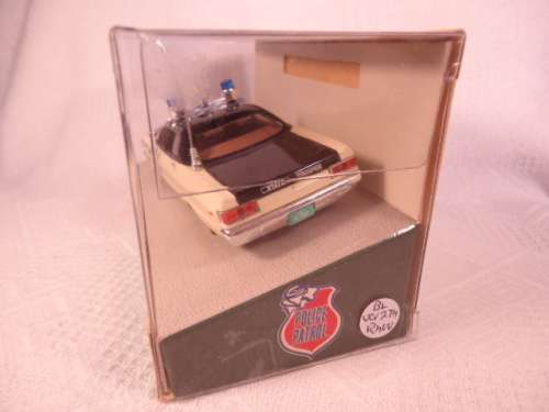 White Rose Collectables - 1969 Plymouth Fury - Tennessee State Trooper - ltd to 2500 pcs