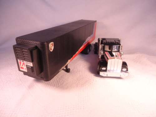 The Big 4 - Transport Truck - Porsche - Plastic