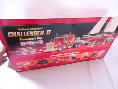 New Bright - Kenworth Challenger II - Transport Rig with boat - Battery Operated - # 2178