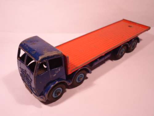 Dinky - Foden Tailboard - # 903 - 2nd Series - for restoration