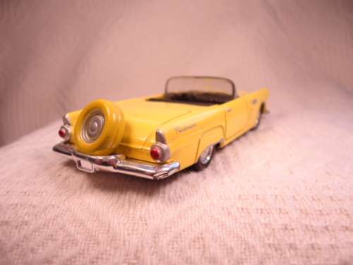 NewRay - 56 Ford Thunderbird - City Cruiser Collection