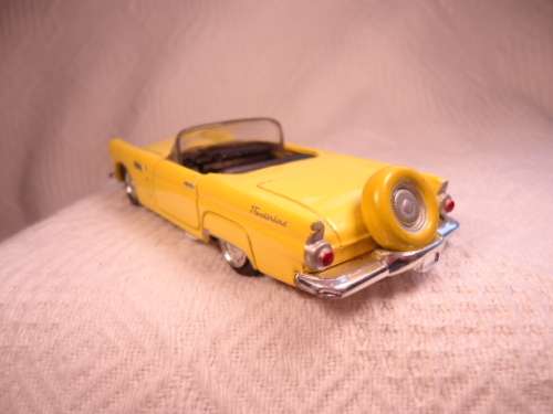 NewRay - 56 Ford Thunderbird - City Cruiser Collection