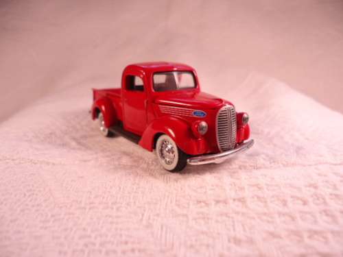 Road Signature - 1938 Ford Pick Up - # 64010