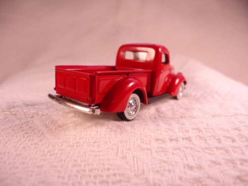 Road Signature - 1938 Ford Pick Up - # 64010