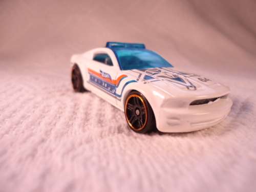 Hotwheels - Mustang GT Concept #64 - Sheriff - Malaysia - # C2709