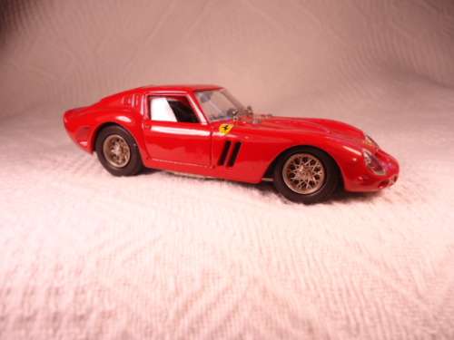 Model Box - Ferrari GTO 1962 - # 8401
