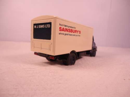 Corgi /Vanguards - Sainsbury`s Special Limited Edition - #VA6007