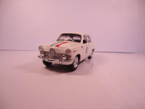 Metro - Alfa Romeo Giuilietta TI - #40