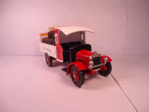 Corgi Classics - Thornycroft Beer Truck - Tooheys Pilsener - # C867/2