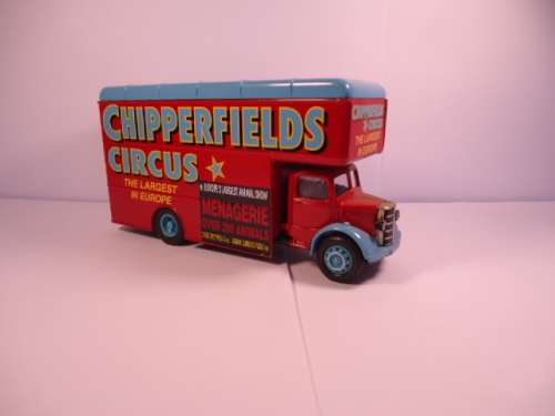 Corgi - Bedford Pantechnicon - Billy Smee Wardrobe + replica poster - Chipperfield Circus -# 97092
