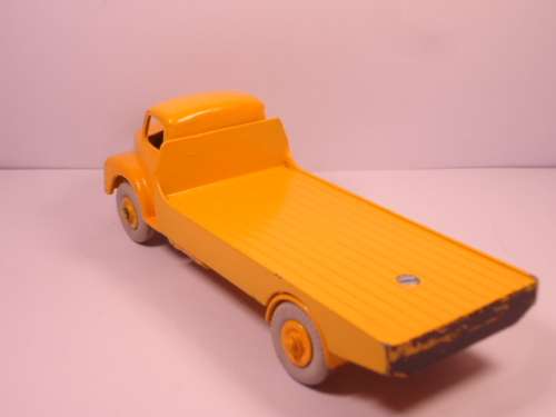 Dinky Toys - Leyland Cement Truck - Restored - #533