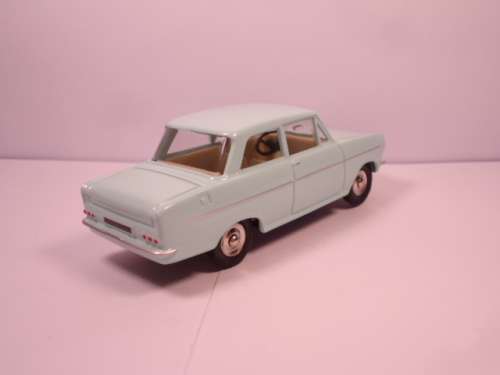 Dinky DeAgostini - Opel Kadett - # 540