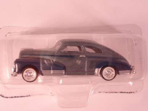 Revell - 47 Chevy Sedan - Lowriders - #13213