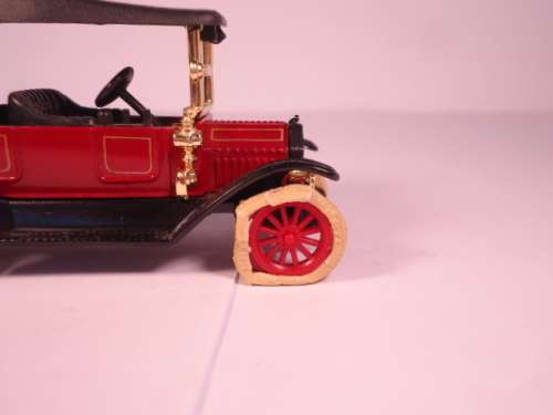 Ertl - 1912 Buick Model 35 - #5 in a series of vintage models - # 2428