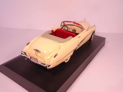 Signature Models - 1949 Buick Roadmaster