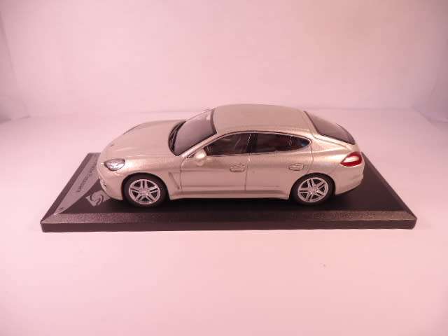 Solido - Porsche Panamera - #433332