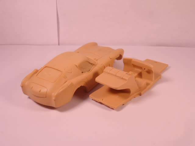 Provence Moulage - Alfa Romeo 6C Coupe LM 53 - # K163 - Undercoated Unbuilt Resin Kit