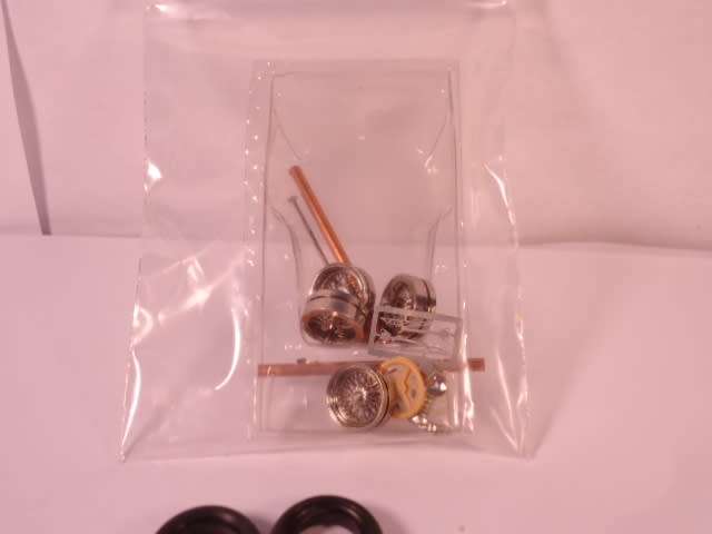 Provence Moulage - Alfa Romeo 6C Coupe LM 53 - # K163 - Undercoated Unbuilt Resin Kit