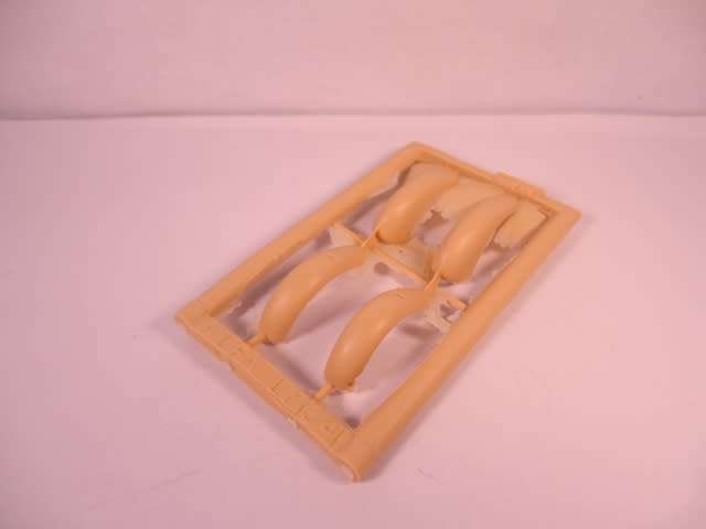 Starter - Alfa Romeo 1 Le Mans 1934 - #148.2 - Unbuilt Resin Kit