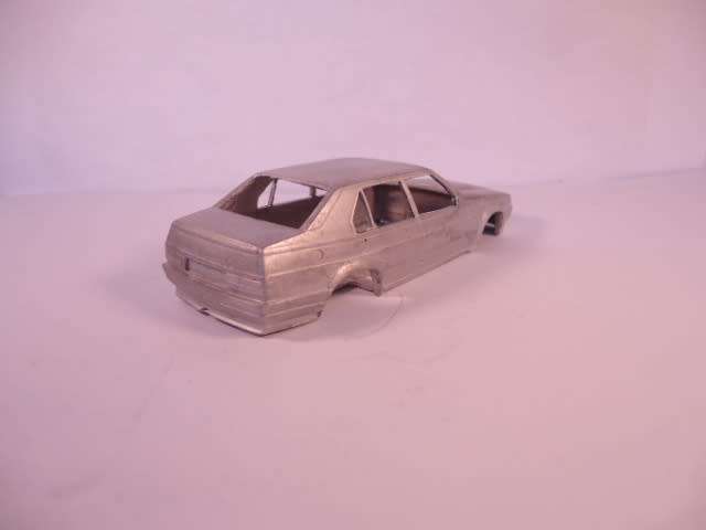 Meri Kits - Alfa Romeo 75 Rothmans Loubet-Rally Du Var 1986 - # MK 86 - Unbuilt White Metal Kit