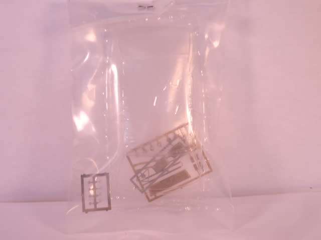 Meri Kits - Alfa Romeo 75 Rothmans Loubet-Rally Du Var 1986 - # MK 86 - Unbuilt White Metal Kit