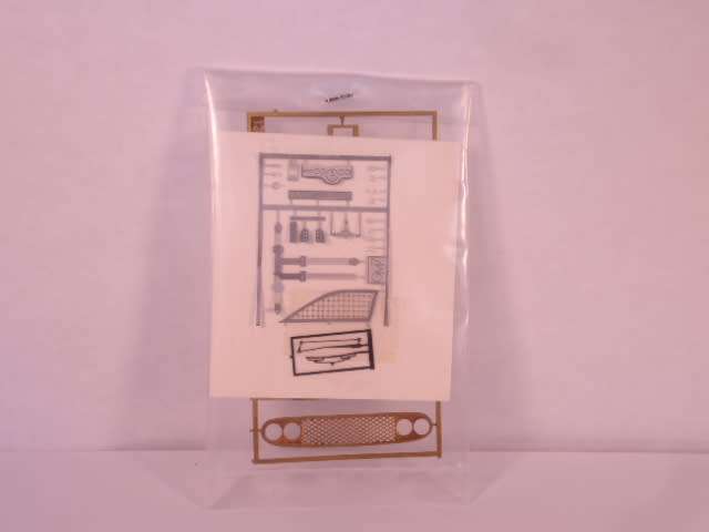 Meri Kits - Ferrari 512BB 3M/ISO 24h Le mans 1979 - # MB 009 - Unbuilt White Metal Kit