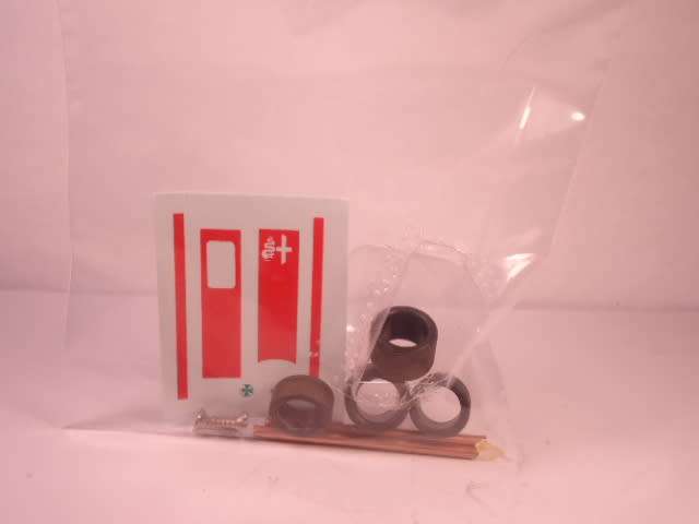 Alezan - Alfa Romeo 33 Spider Pininfarina 1971 - # 100 - 60% built Resin Kit
