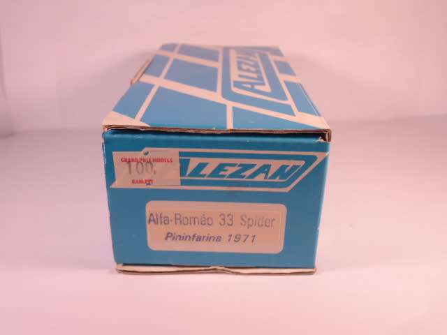 Alezan - Alfa Romeo 33 Spider Pininfarina 1971 - # 100 - 60% built Resin Kit
